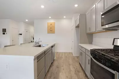1335 S Kestrel Lane, Stockton, CA 95215 - Photo 22