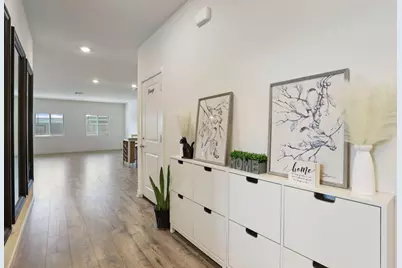 1335 S Kestrel Lane, Stockton, CA 95215 - Photo 12