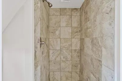 2715 57th Street, Sacramento, CA 95817 - Photo 18