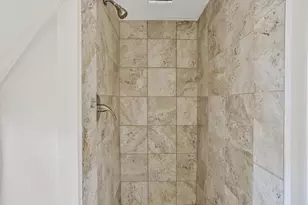 2715 57th St, Sacramento, CA 95817 - Photo 18