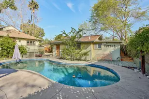 2715 57th St, Sacramento, CA 95817 - Photo 46