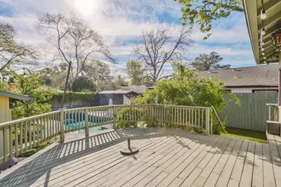 2715 57th Street, Sacramento, CA 95817 - Photo 40