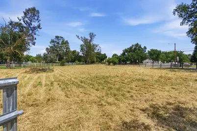 8818 Grant Line Road, Elk Grove, CA 95624 - Photo 26