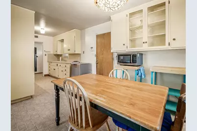 1749 Wakefield Way, Sacramento, CA 95822 - Photo 8