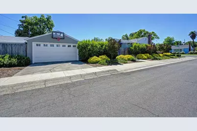 4601 Staggs Way, Sacramento, CA 95822 - Photo 42