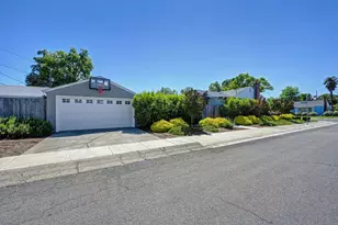 4601 Staggs Wy, Sacramento, CA 95822 - Photo 42