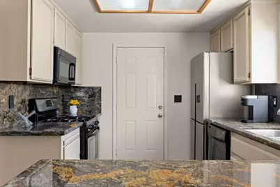 150 Creekside Circle, Sacramento, CA 95823 - Photo 20