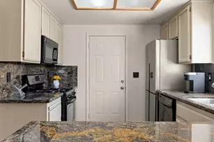 150 Creekside Cir, Sacramento, CA 95823 - Photo 20