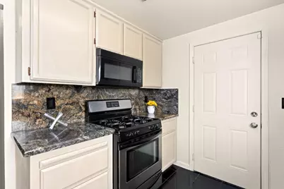 150 Creekside Circle, Sacramento, CA 95823 - Photo 18