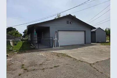 5010 Powerline Road #D, Olivehurst, CA 95961 - Photo 2