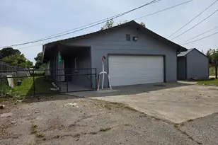 5010 Powerline Rd, Olivehurst, CA 95961 - Photo 2