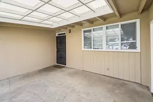 1025 Hobson Ave, West Sacramento, CA 95605 - Photo 2