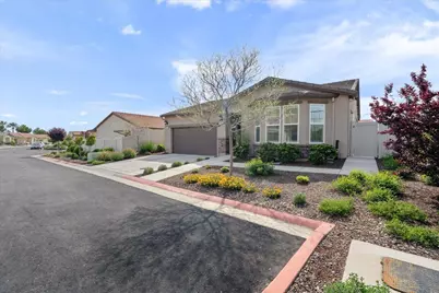 6589 Primavera Lane, El Dorado Hills, CA 95762 - Photo 8