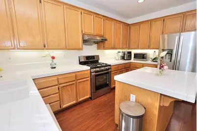 8897 Shasta Lily Drive, Elk Grove, CA 95624 - Photo 20