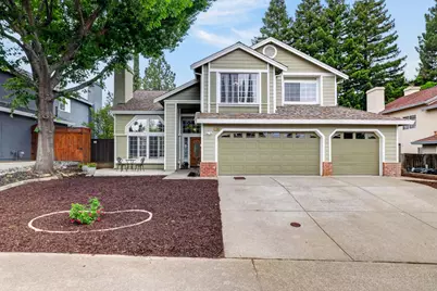 130 Bayline Circle, Folsom, CA 95630 - Photo 6