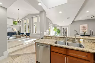 1561 Elsdon Circle, Carmichael, CA 95608 - Photo 16