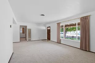 1042 Jay St, Olivehurst, CA 95961 - Photo 8