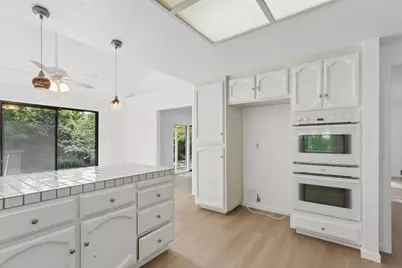 7065 Warbler Way, Sacramento, CA 95831 - Photo 20