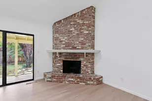 7065 Warbler Way, Sacramento, CA 95831 - Photo 12