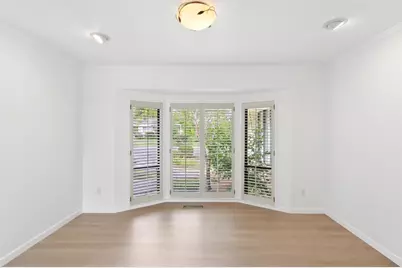 7065 Warbler Way, Sacramento, CA 95831 - Photo 10