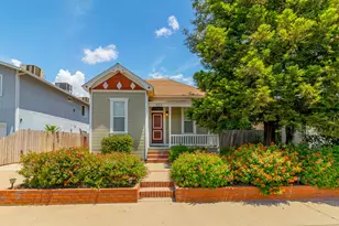 253 N 1st Ave, Oakdale, CA 95361 - Photo 1
