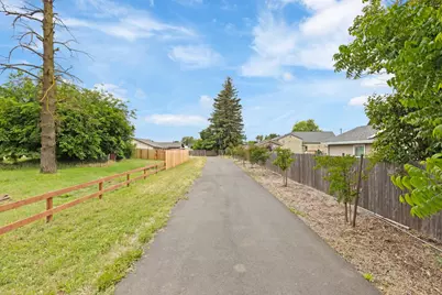 5946 Grove Avenue, Marysville, CA 95901 - Photo 2