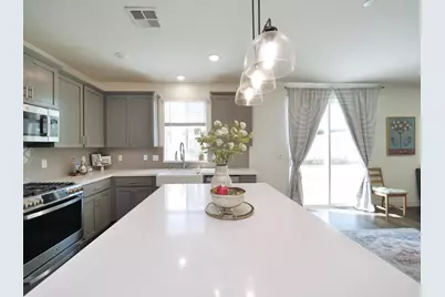 8160 Oxbow Landing Loop, Roseville, CA 95747 - Photo 14