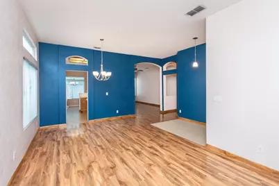 4910 Westham Way, Elk Grove, CA 95758 - Photo 6