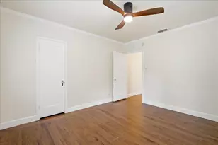 1901 39th St, Sacramento, CA 95816 - Photo 18