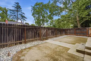 1901 39th St, Sacramento, CA 95816 - Photo 22
