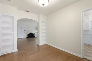 1901 39th St, Sacramento, CA 95816 - Photo 6