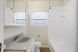 1901 39th St, Sacramento, CA 95816 - Photo 16