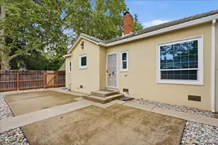 1901 39th St, Sacramento, CA 95816 - Photo 20