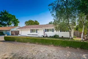 408 1st St, Arbuckle, CA 95912 - Photo 4