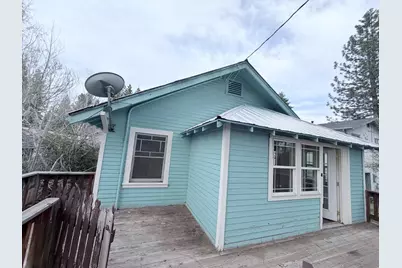 460 Nevada Street, Portola, CA 96122 - Photo 4