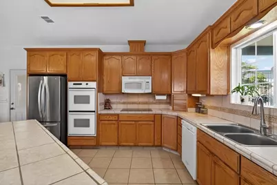 29765 E Chapman Way, Escalon, CA 95320 - Photo 14