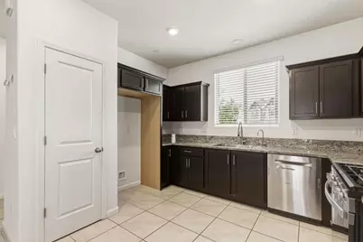 4254 W Berryesa Avenue, Merced, CA 95348 - Photo 10
