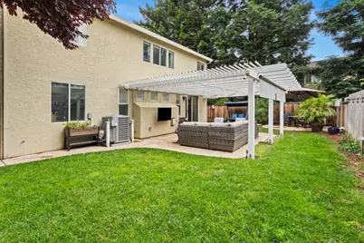 11 Two Rivers Court, Sacramento, CA 95833 - Photo 22