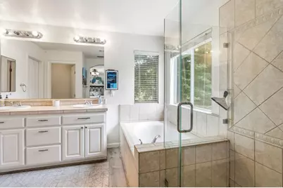 11 Two Rivers Court, Sacramento, CA 95833 - Photo 16