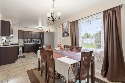 7112 Delhaven Way, North Highlands, CA 95660 - Photo 8