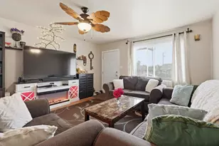 7112 Delhaven Way, North Highlands, CA 95660 - Photo 4