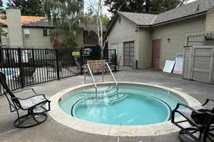 9127 Newhall Dr, Sacramento, CA 95826 - Photo 2