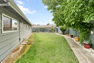 987 Island Avenue, Olivehurst, CA 95961 - Photo 28