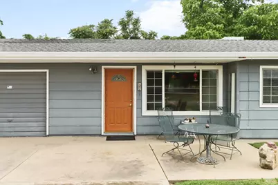 987 Island Avenue, Olivehurst, CA 95961 - Photo 2
