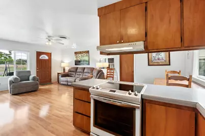 987 Island Avenue, Olivehurst, CA 95961 - Photo 10