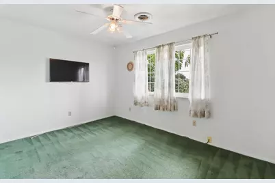 987 Island Avenue, Olivehurst, CA 95961 - Photo 18