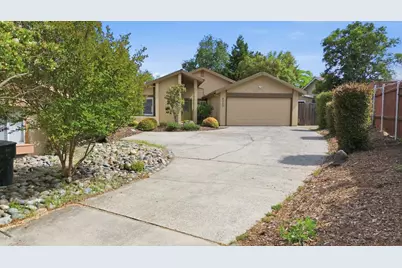 8263 Foxfire Drive, Orangevale, CA 95662 - Photo 2