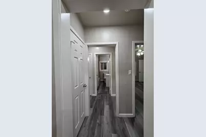 5748 Nina Way, Sacramento, CA 95824 - Photo 6