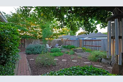 1719 W Locust Street, Lodi, CA 95242 - Photo 16
