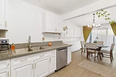 7803 Orchard Woods Circle, Sacramento, CA 95828 - Photo 12